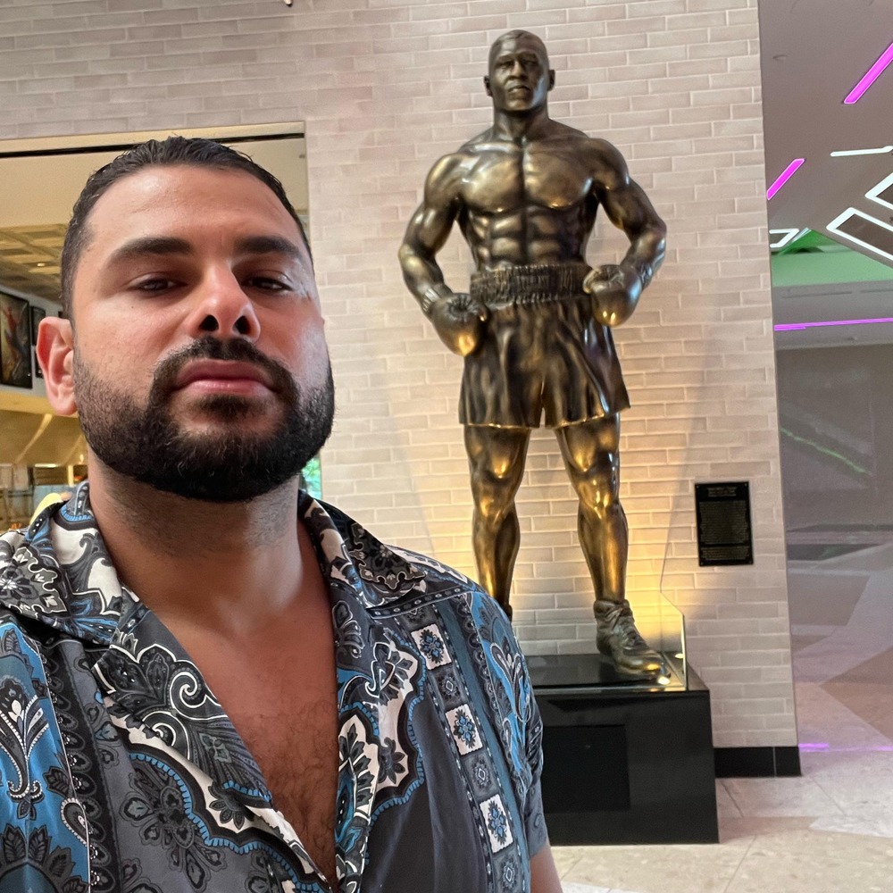Meet your Posher, Malek